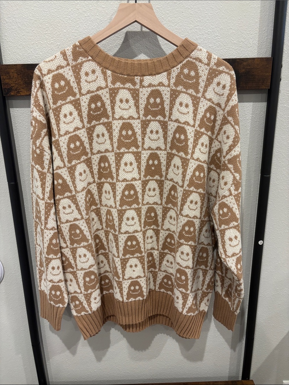 American Eagle Outfitters Tan & Cream Ghost Crewneck Sweater